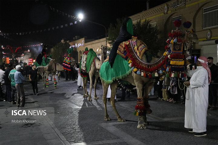 در آغار ماه صفر بازآفرینی ورود کاروان اسرای کربلا به شام در یزد