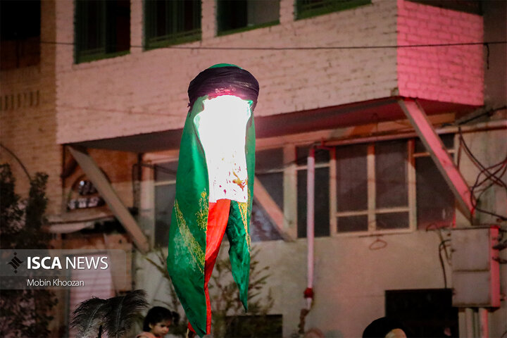 در آغار ماه صفر بازآفرینی ورود کاروان اسرای کربلا به شام در یزد