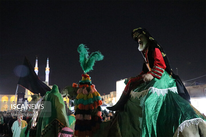 در آغار ماه صفر بازآفرینی ورود کاروان اسرای کربلا به شام در یزد