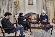 دیدار نماینده رهبر انقلاب با خانواده شهید برجی
