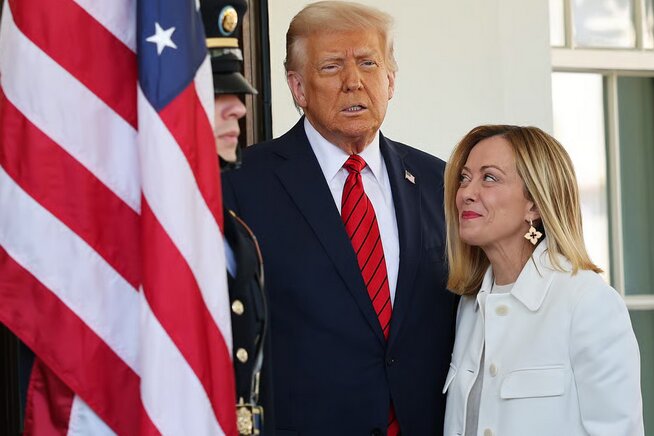 دردسر نخست وزیر ایتالیا پس از چاپلوسی برای ترامپ / توافق با آمریکا خسارت محض است