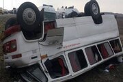 واژگونی مینی‌بوس در صلوات‌آباد با ۱۴ نفر مصدوم