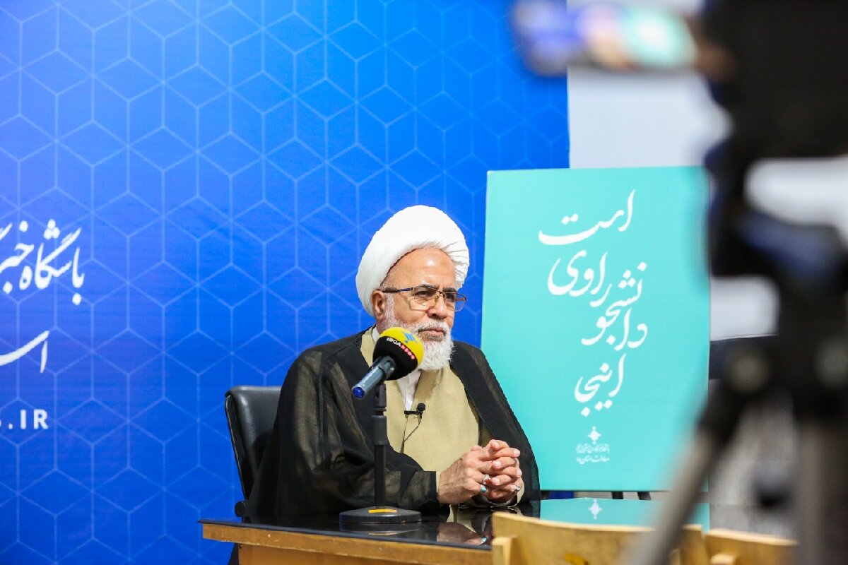 شهادت شهید طهرانچی سرچشمه پرورش هزاران نخبه علمی و متعهد خواهد بود/ جوانان باید در میدان جهاد تبیین پیشگام باشند