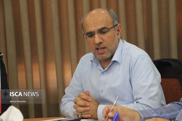 دیدار سرپرست دانشگاه آزاد اسلامی اردبیل با اعضای خبرگزاری ایسکانیوز در آستانه روز خبرنگار