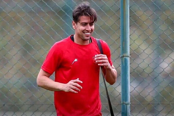 هافبک پرسپولیس در راه تراکتور