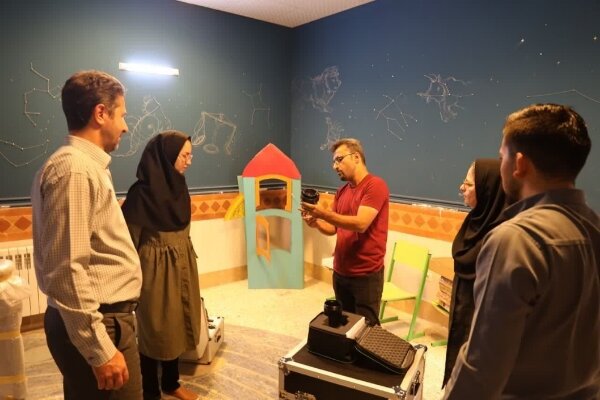 خرید تلسکوپ هوشمند برای رصدخانه نجوم با حمایت دفتر رهبری