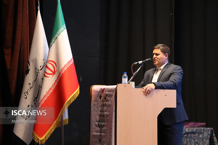 مراسم گرامیداشت روز خبرنگار در استان یزد با حضور استاندار و مسئولین سال1404