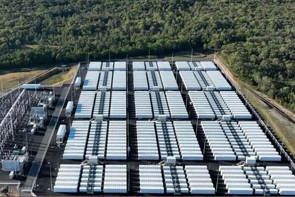 جزئیات فنی و عملکرد شگفت‌انگیز قدرتمندترین باتری جهان