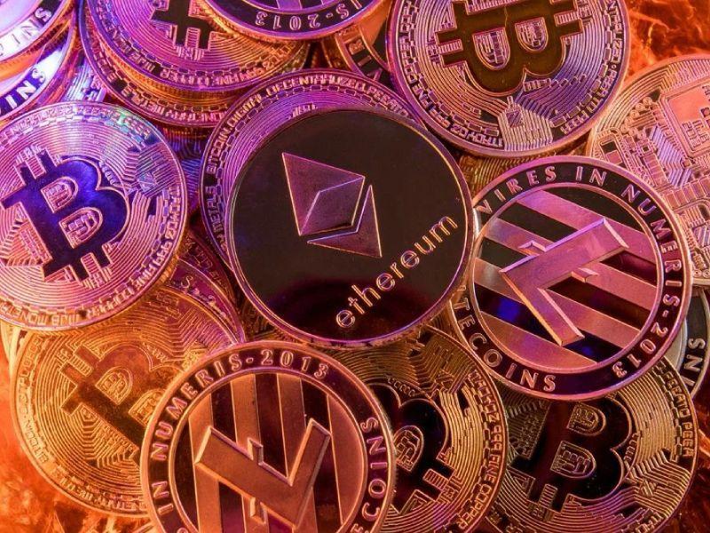 راهنمای انتخاب بهترین صرافی برای خرید و فروش ارز دیجیتال