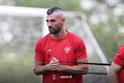ستاره پرسپولیس بوی جدایی نمی‌دهد + عکس
