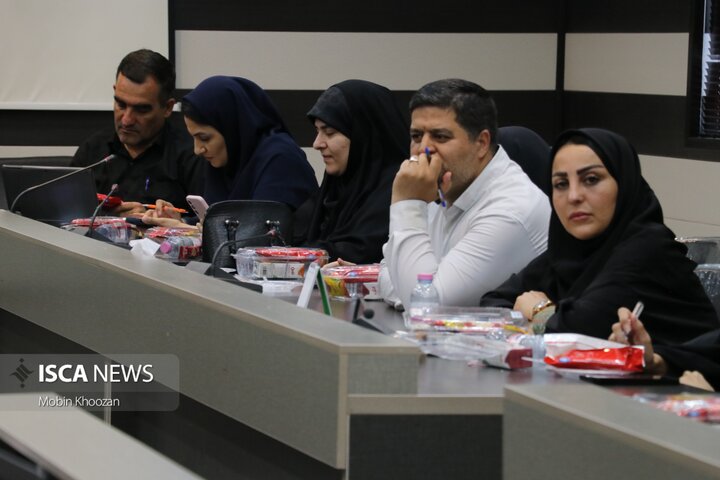 نشست خبری مدیرکل ورزش و جوانان استان یزد با اصحاب رسانه