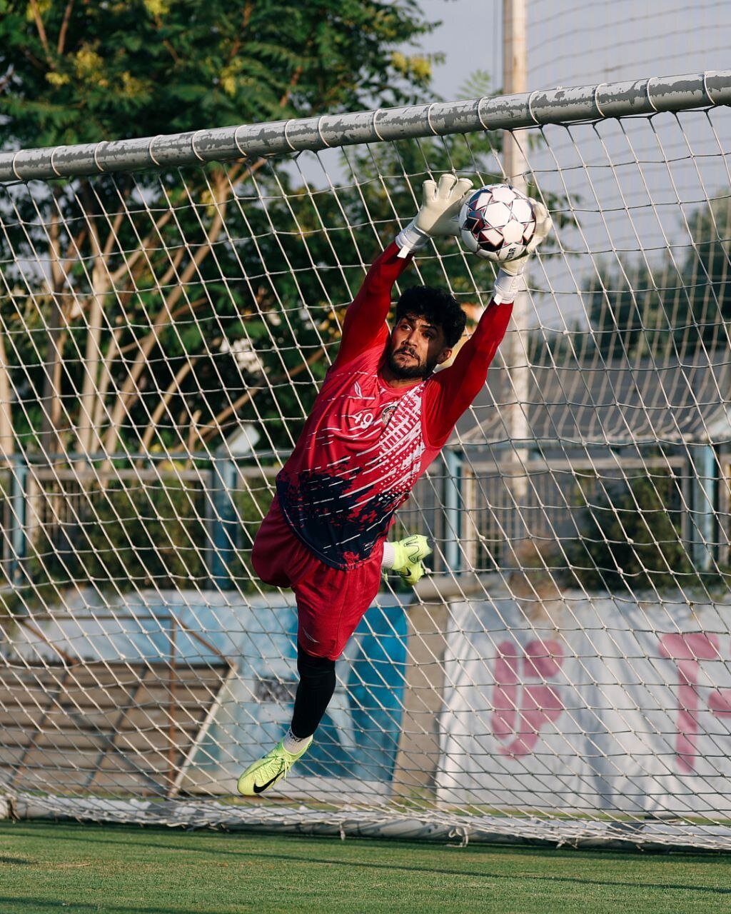 جانشین بیرانوند در بازی سوپرجام + عکس