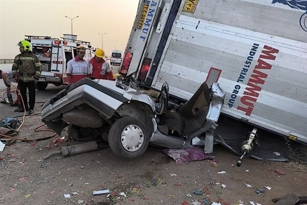 تصادف هولناک در محور باغچه ـ مشهد /  دادستان گناباد و اعضای خانواده‌اش جان باختند