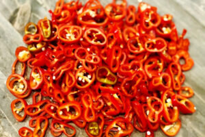 آموزش آشپزی / طرز تهیه ترشی فلفل ؛ یک چاشنی خاص مناسب انواع غذاها