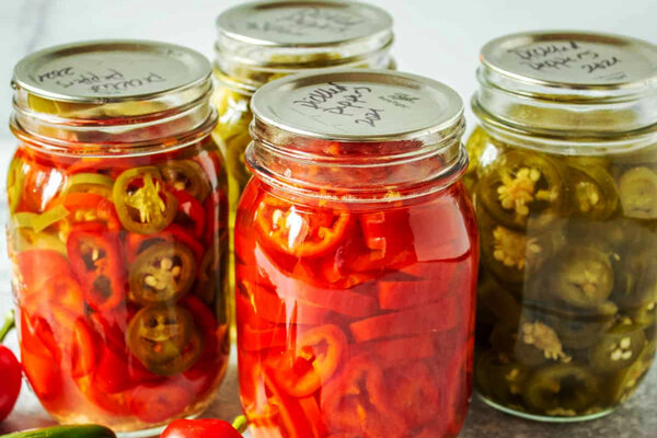 آموزش آشپزی / طرز تهیه ترشی فلفل ؛ یک چاشنی خاص مناسب انواع غذاها