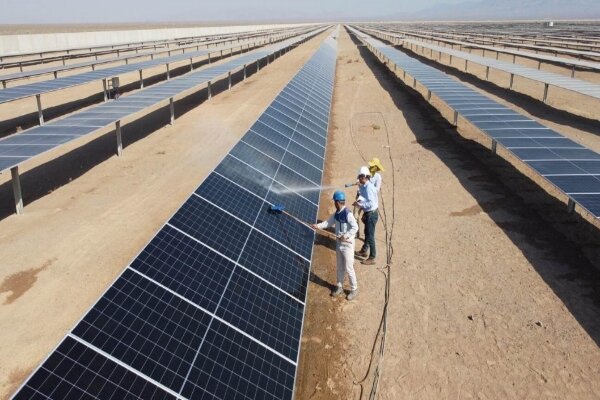 واگذاری ۳۰ هزار مترمربع زمین ملی برای احداث نیروگاه خورشیدی در اسفراین
