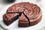 آموزش شیرینی پزی / طرز تهیه کیک موز و نوتلا