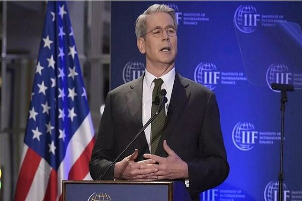 درخواست وزیر خزانه‌داری آمریکا از اروپا برای اعمال تعرفه‌های سنگین‌تر علیه چین