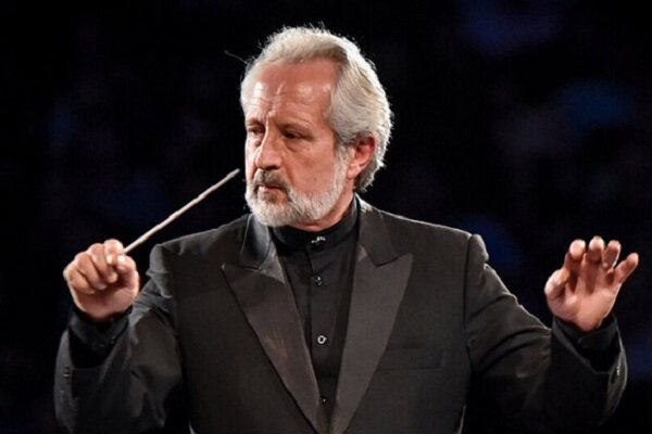 اجرای موسیقی‌های عاشورایی باید با واقعه هماهنگی داشته باشد/ اشعار بزرگ را باید با عظمت اجرا کرد