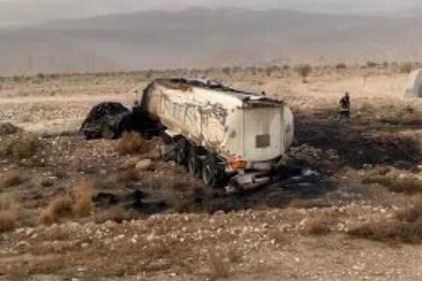 آتش‌سوزی نفتکش در لار جان ۲ نفر را گرفت