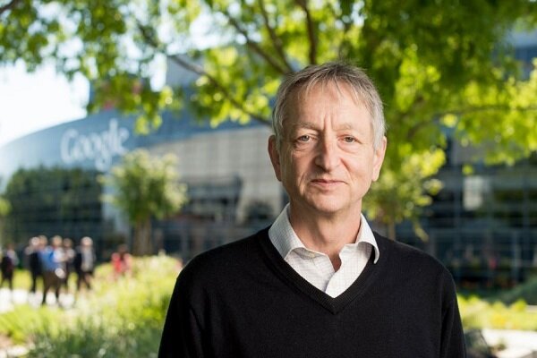 تنها راه نجات، دادن غریزه مادری به هوش مصنوعی است