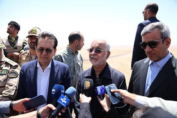 دولت و مجلس مصمم به تأمین اعتبار برای انسداد مرزها