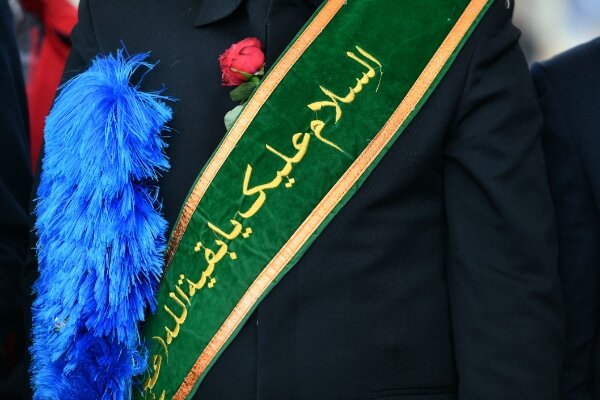 خادمان استان خراسان شمالی به استقبال زائران پیاده امام رضا(ع) رفتند