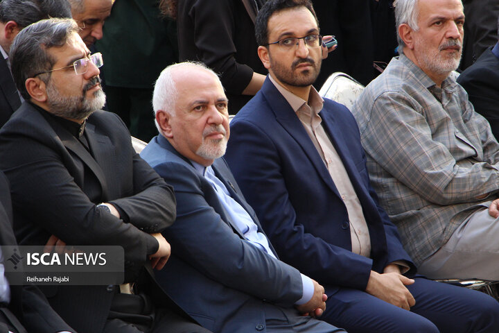 مراسم تدفین استاد فرشچیان