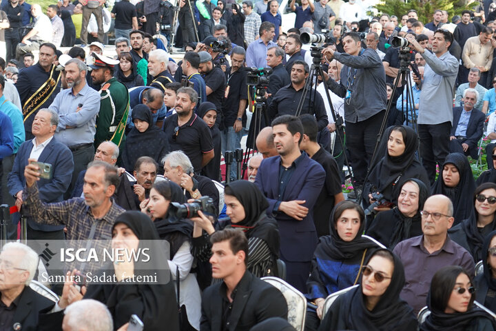 مراسم تدفین استاد فرشچیان