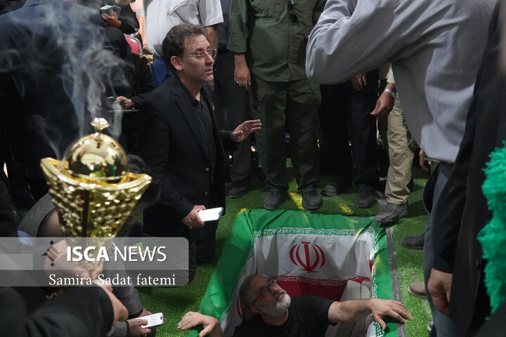 مراسم تدفین استاد فرشچیان