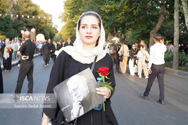 مراسم تدفین استاد فرشچیان