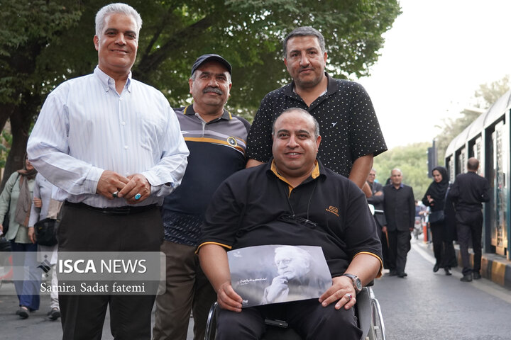 مراسم تدفین استاد فرشچیان