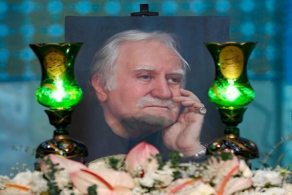 مراسم بزرگداشت استاد محمود فرشچیان در اصفهان برگزار شد