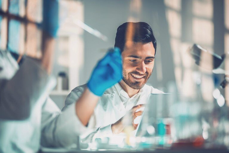 یک انتخاب مهم برای کسانی که به دنبال تحصیل در رشتههای علوم سلامت هستند