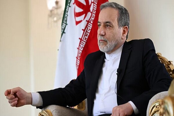 گفتوگوی عراقچی با وزیر امور خارجه عربستان گفتوگوی عراقچی با وزیر امور خارجه عربستان