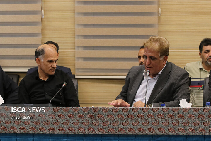 نشست خبری اصحاب رسانه با استاندار یزد به مناسبت هفته دولت