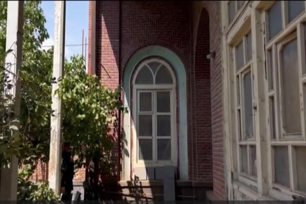 عمارت صمدی اردبیل به خانه فرهنگ و هنر تبدیل می‌شود