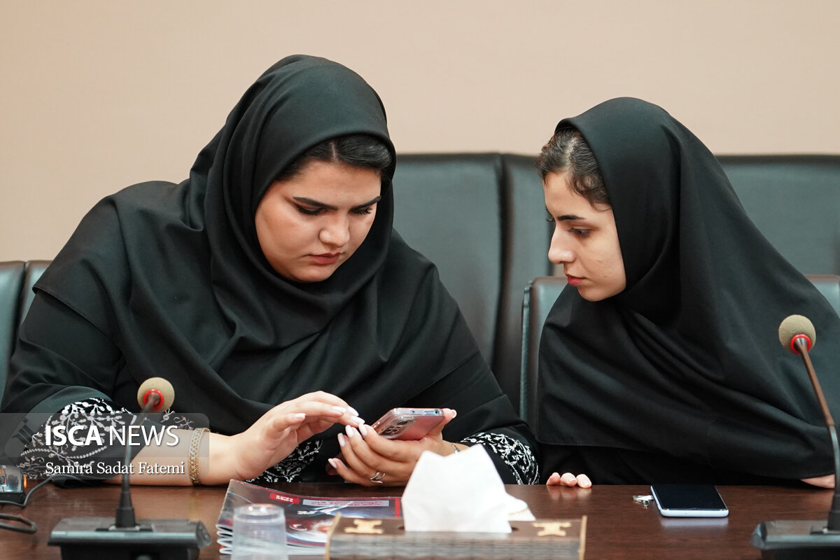 بازدید دکتر مشگلانی