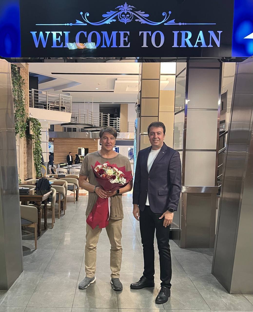 مربی آلمانی پرسپولیس وارد تهران شد+ عکس