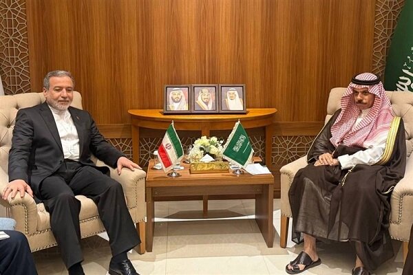 تأکید ایران و عربستان بر ضرورت هماهنگی کشورهای اسلامی