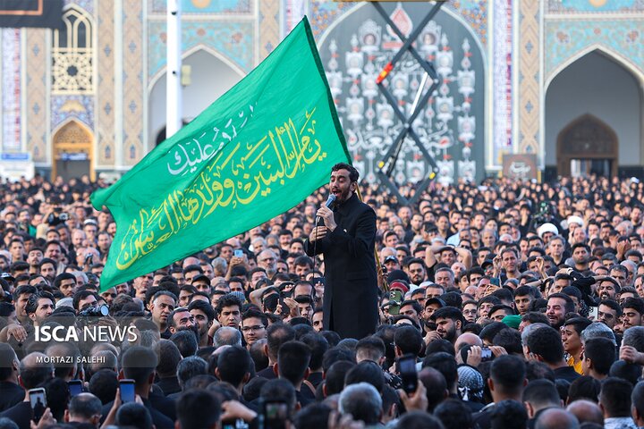 چهارپایه خوانی حرم مطهر رضوی