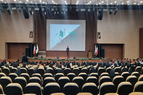 دوره توانمندسازی مشاوران مدارس در دانش شهر ایران با تمرکز بر هوش مصنوعی برگزار شد