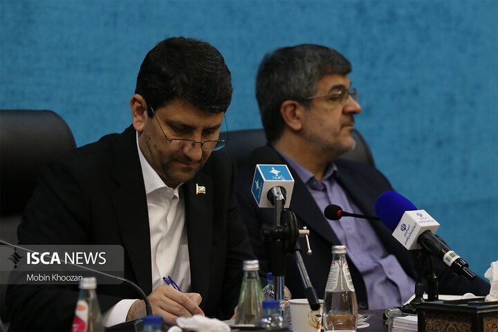 وزیر ارتباطات در نشست با فعالان فاوا یزد