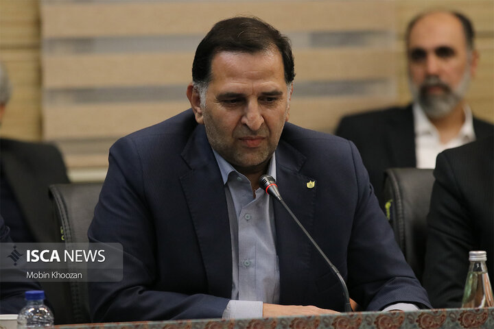 وزیر ارتباطات در نشست با فعالان فاوا یزد