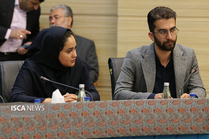 وزیر ارتباطات در نشست با فعالان فاوا یزد