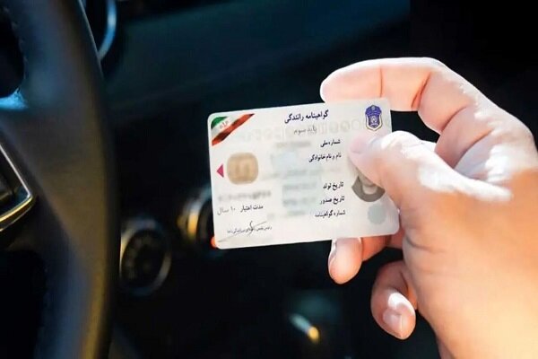 توقیف سیستمی گواهینامه ۲۸ هزار راننده متخلف