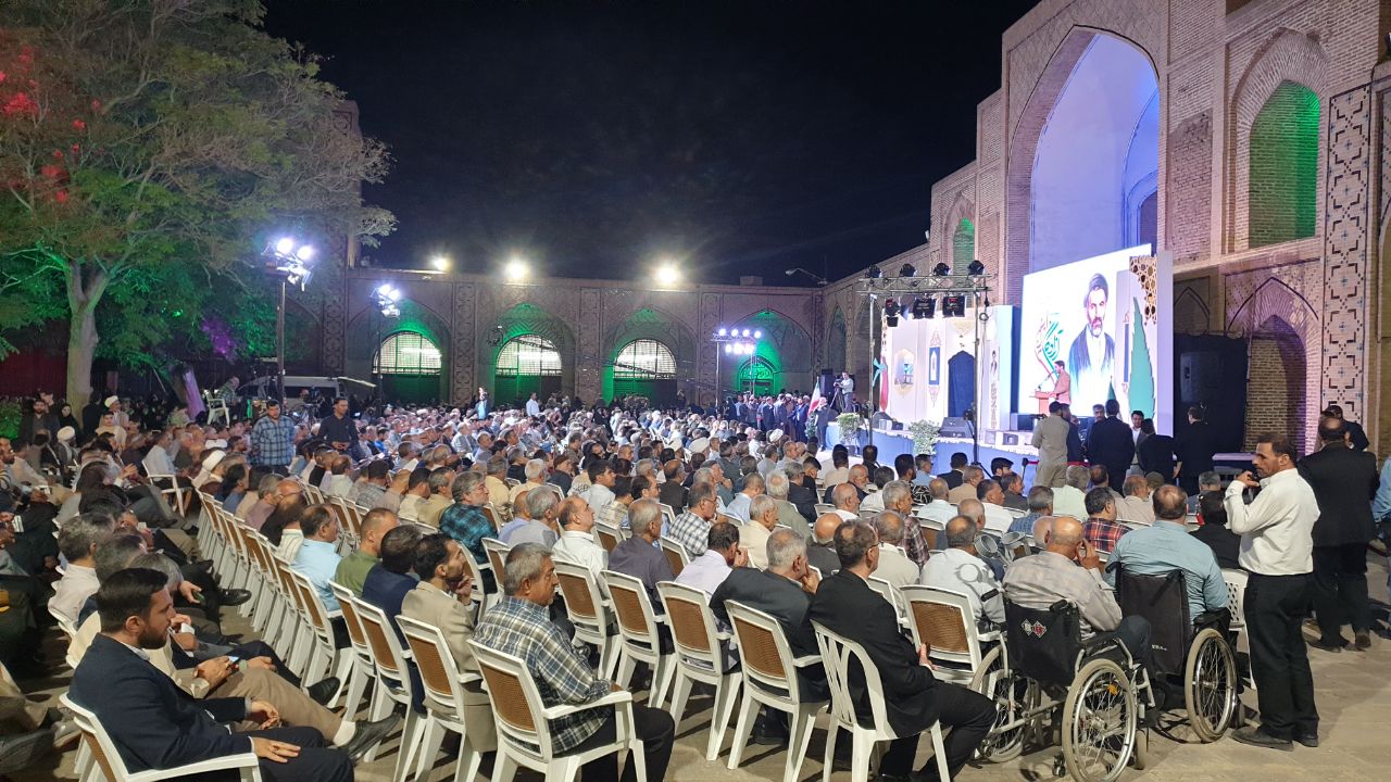 سنگ تمام مردم قزوین در پاسیاد فرزندشان