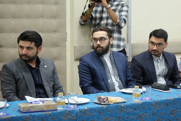 محمد جهاد: دیپلماسی فناورانه باید در مرکز توجه دولت باشد/ برای ماندن در نظم دیجیتال جهانی زیر ساختهای آموزشی لازم فراهم شود