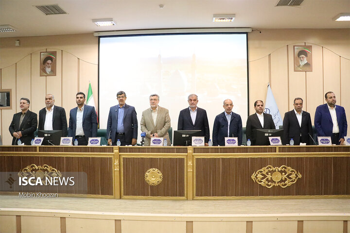 نشست وزیر بهداشت با مسئولان حوزه درمان یزد