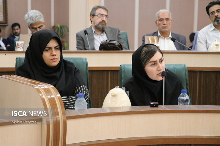 نشست وزیر بهداشت با مسئولان حوزه درمان یزد